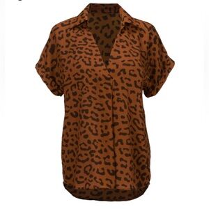 Cabi I 4345 cheetah print Replay top NWOT